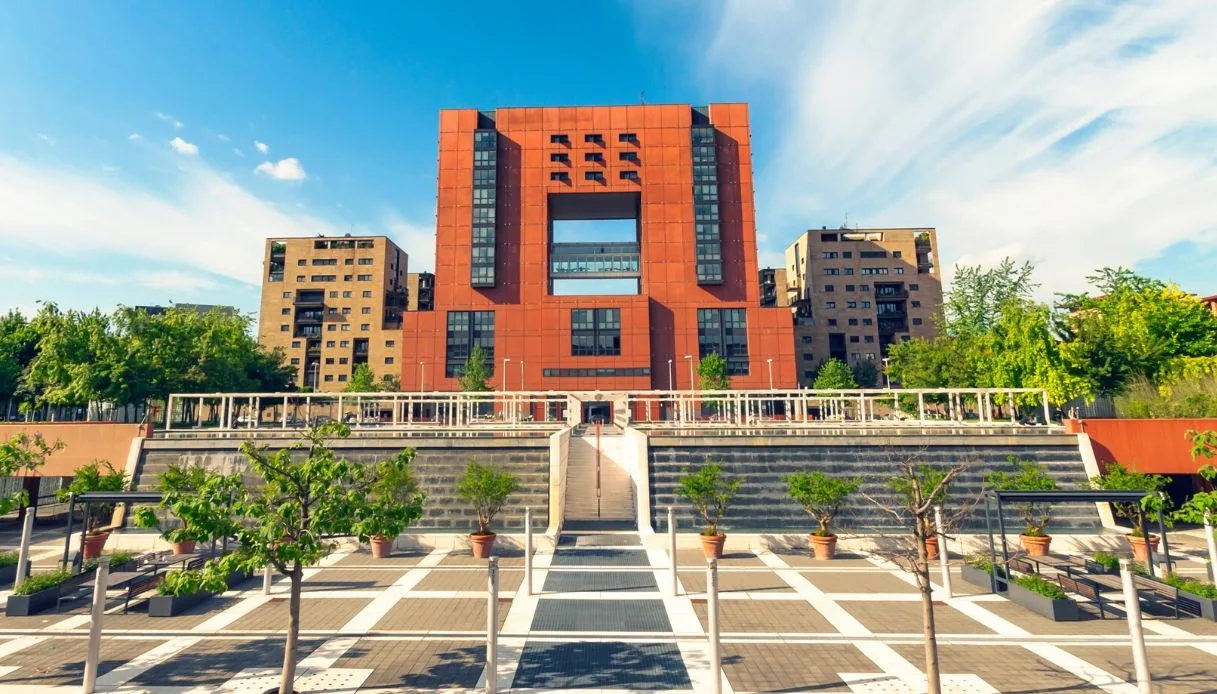 Milano Bicocca Üniversitesi online webinar afişi: Alberto Valli, 24 Şubat, 18.00