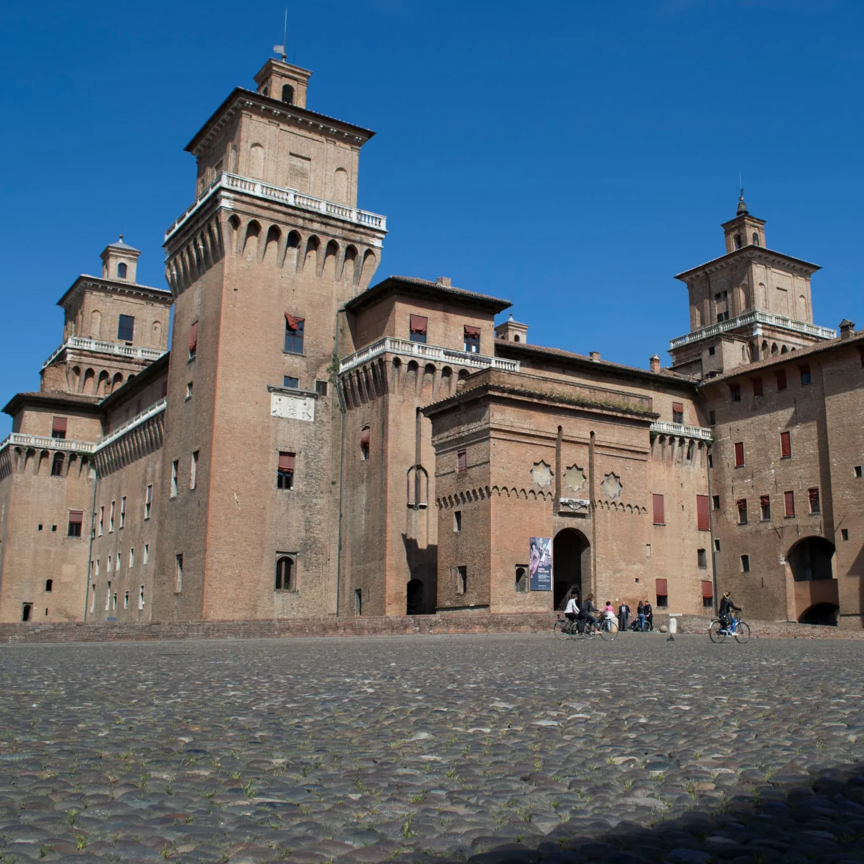 Università degli Studi di Ferrara